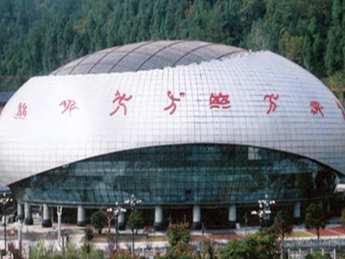 石家庄体育中心球形网架加工安装